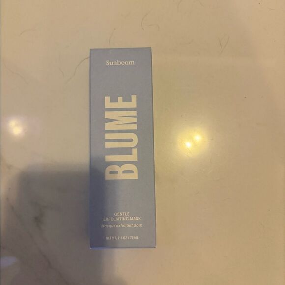 Blume Gentle Exfoliating Mask #24 - Picture 2 of 5